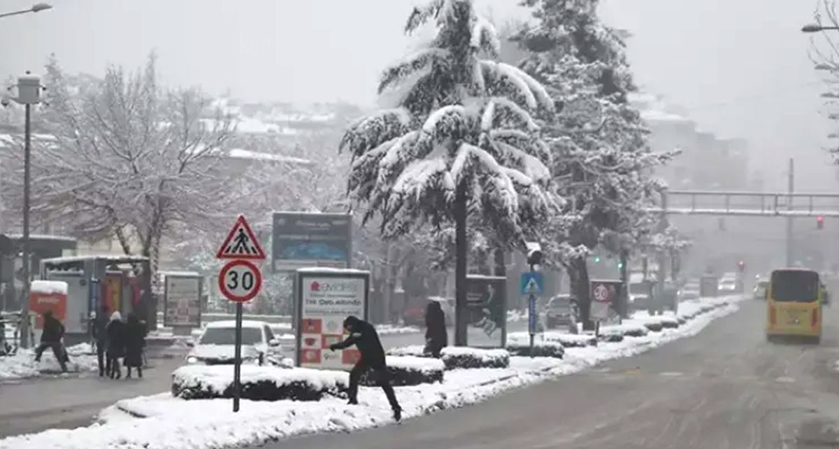 Beklenen Kar Tatili Açıklandı: Gaziantep'te Yarın Okullar Tatil Edildi
