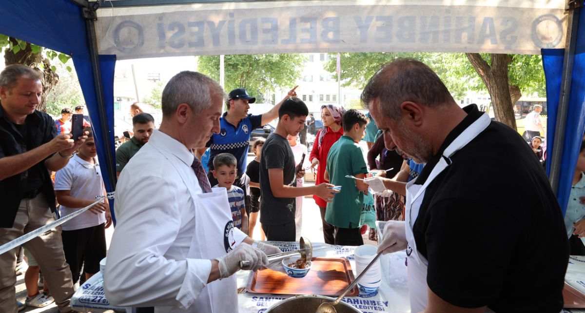 Şahinbey Belediyesi’nden Muharrem Ayı’na Özel Aşure İkramı