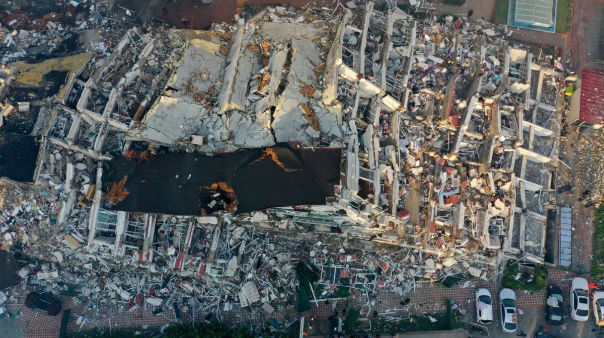 Büyük felaket ; Depremlerde can kaybı 29 bini aştı