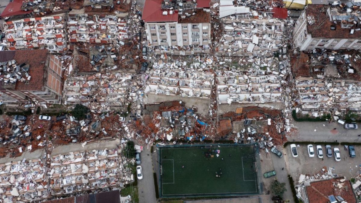 Kahramanmaraş merkezli depremlerde 41 bin 20 kişinin hayatını kaybetti !