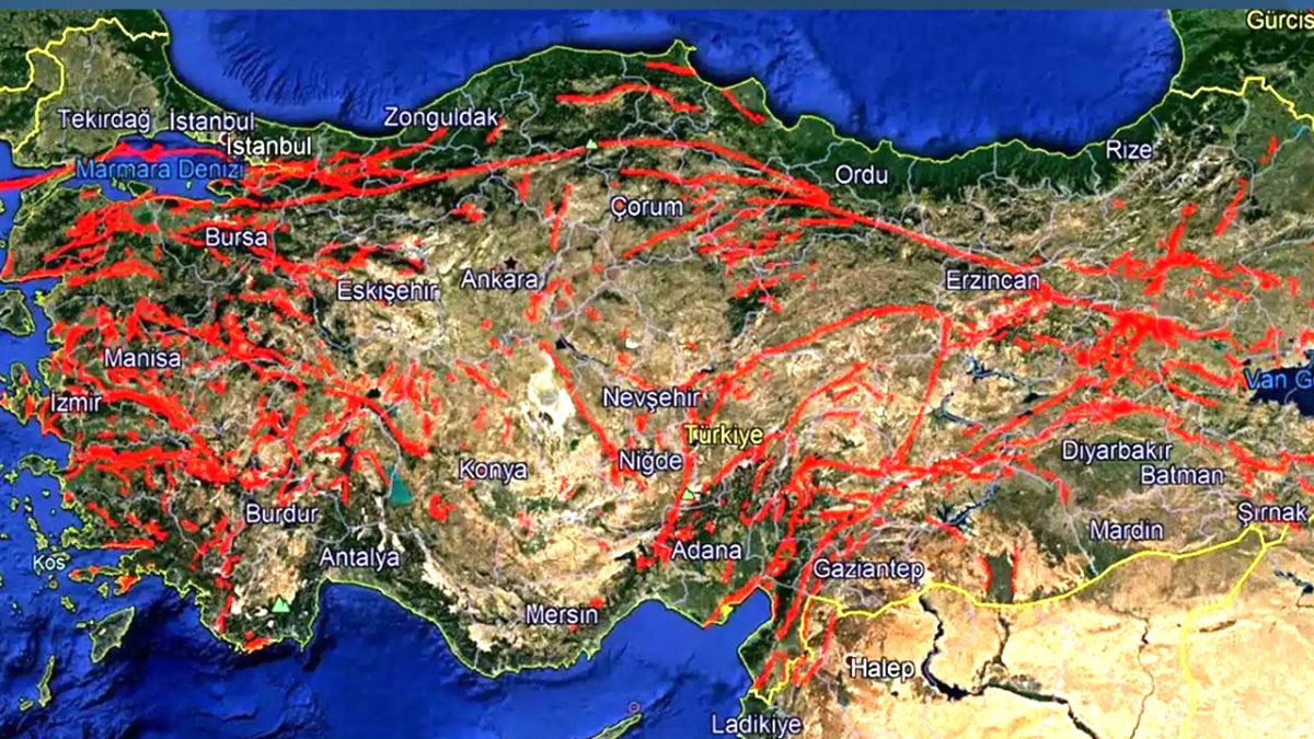 Diri fay haritası güncelledi! İşte altından fay geçen iller