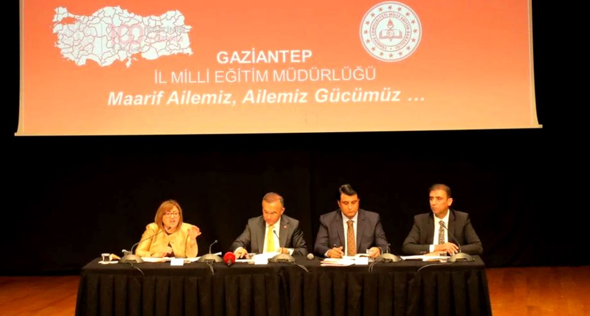 Gaziantep'te Eğitim İçin Güçbirliği: Yeni Eğitim Yılı Hazırlıkları Masaya Yatırıldı
