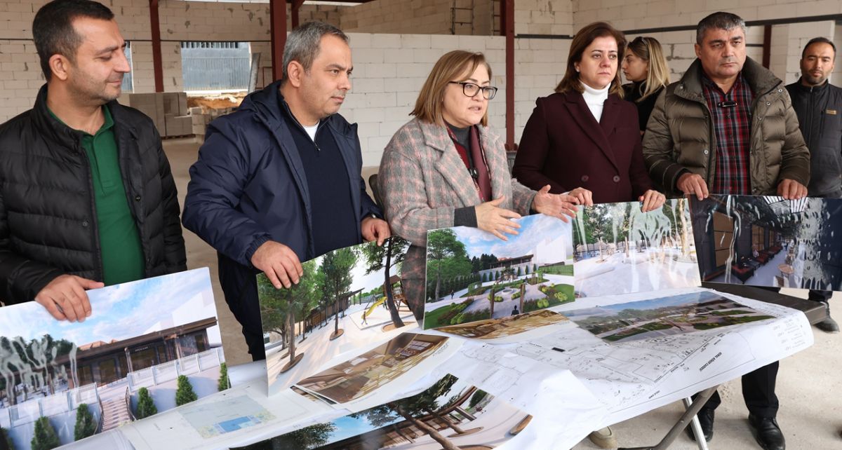 Başkanı Şahin, Emekliler Lokali inşaatını inceledi