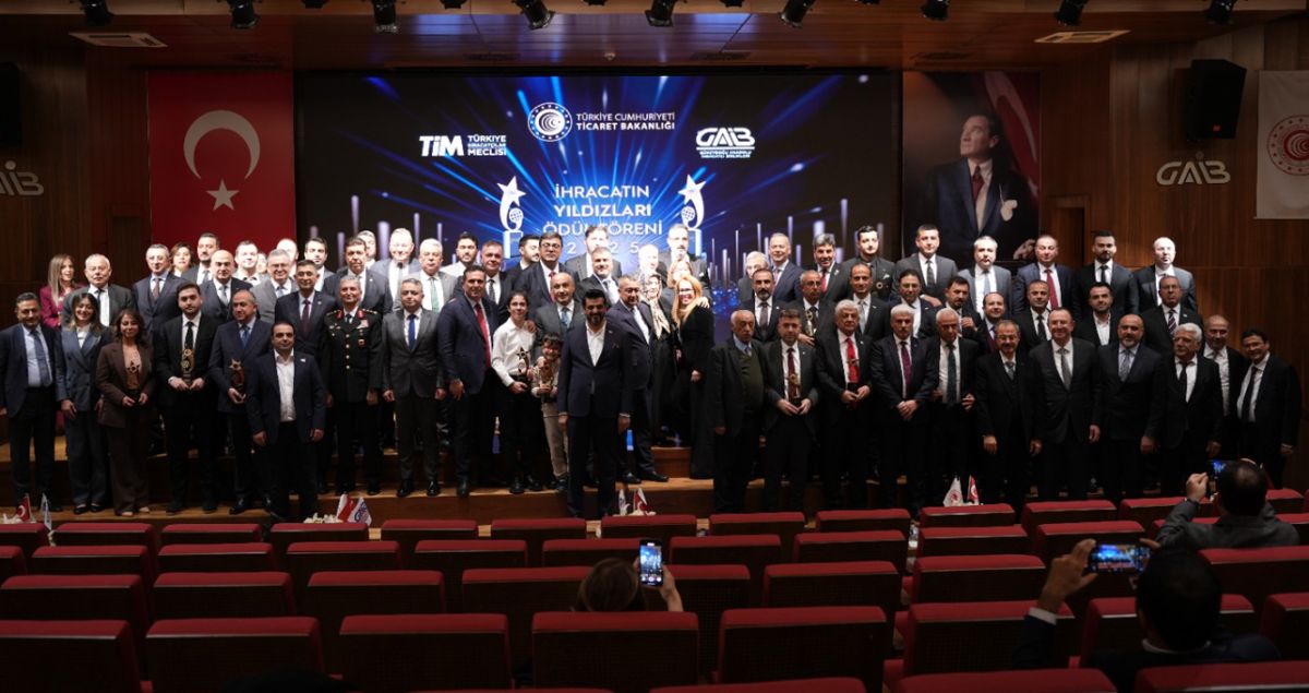 GAİB Tarafından Düzenlenen Törenle İhracatın Yıldızları Ödüllerine Kavuştu