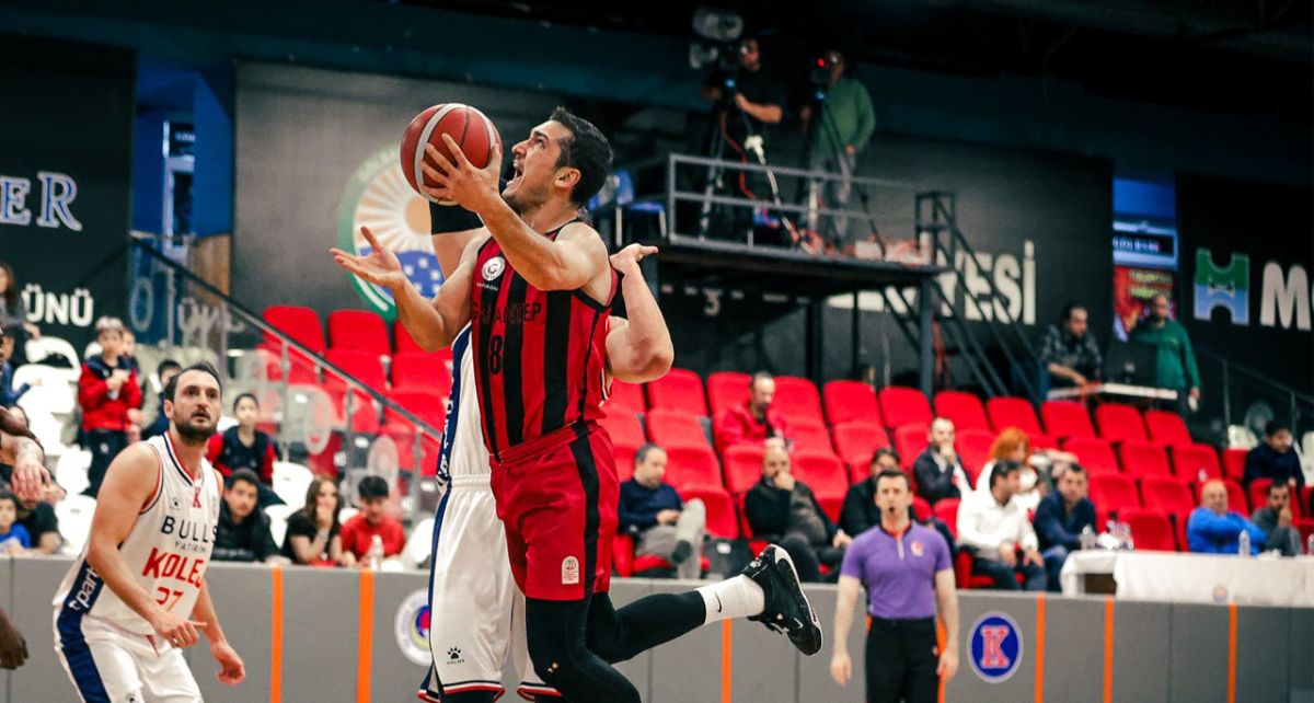 Gaziantep Basketbol Liderliğini Devam Ettirdi