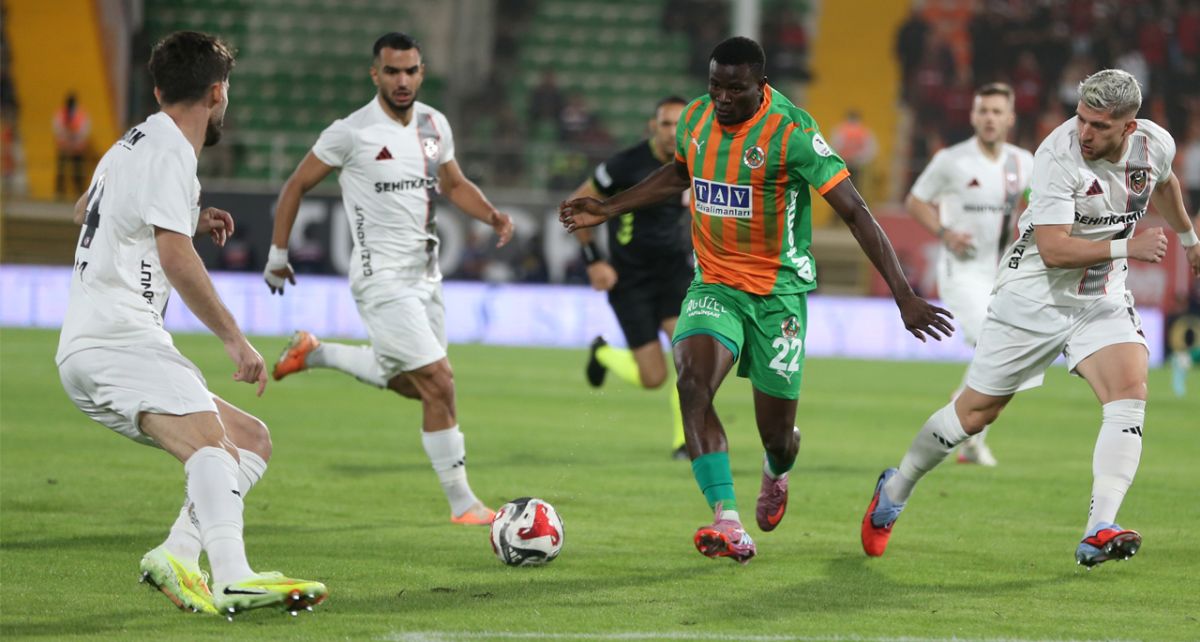 Alanyaspor - Gaziantep FK Karşılaşmasında Gol Sesi Çıkmadı!