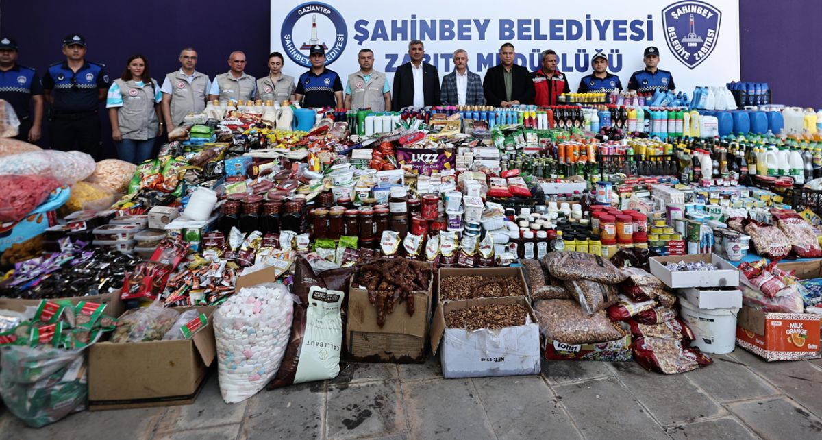 Şahinbey Belediyesi  30.000’den fazla tarihi geçmiş ürüne el koydu