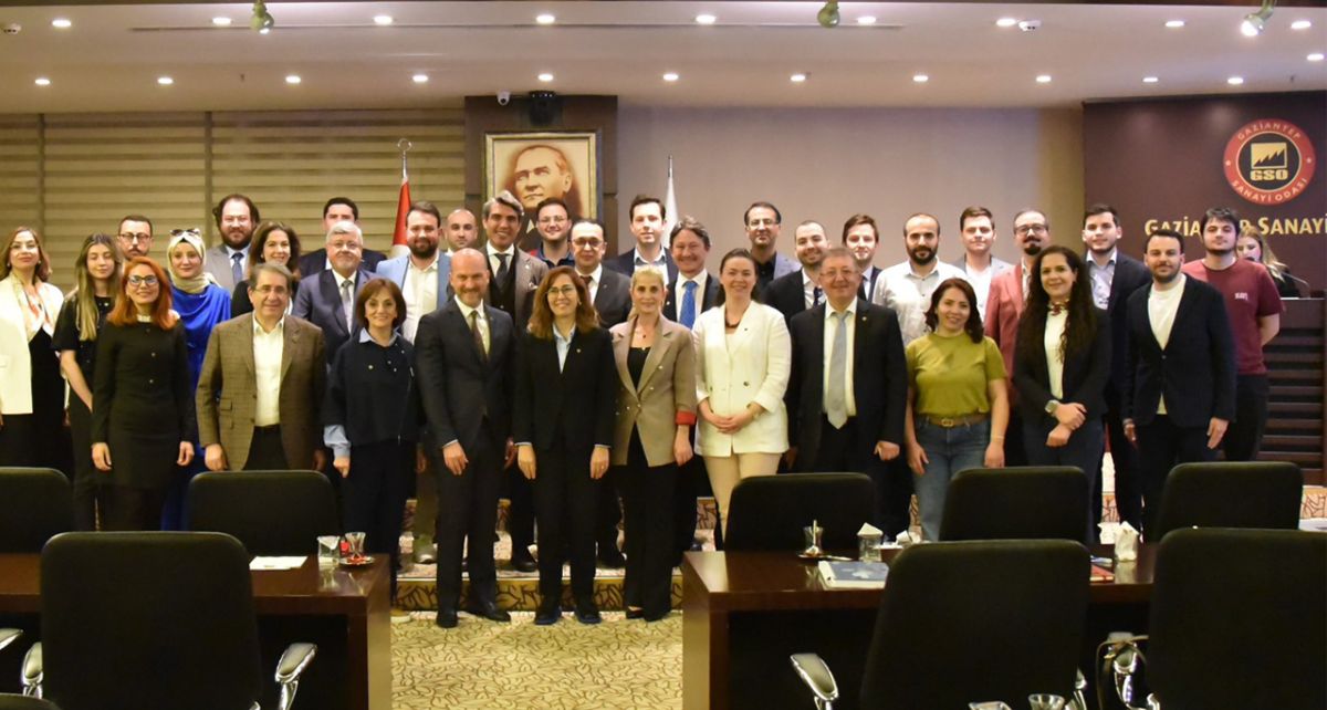 Aile Şirketlerinde Kurumsallaşma ve Nesil Devri GSO'da Masaya Yatırıldı
