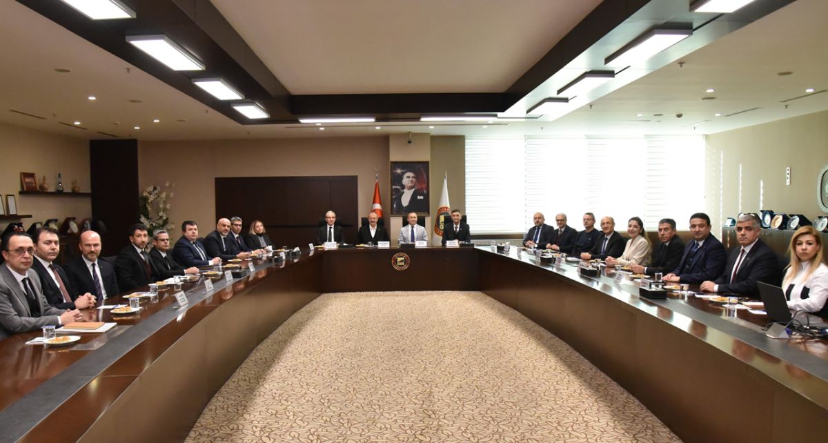 Gaziantep’te Sanayinin Geleceği Konuşuldu: 