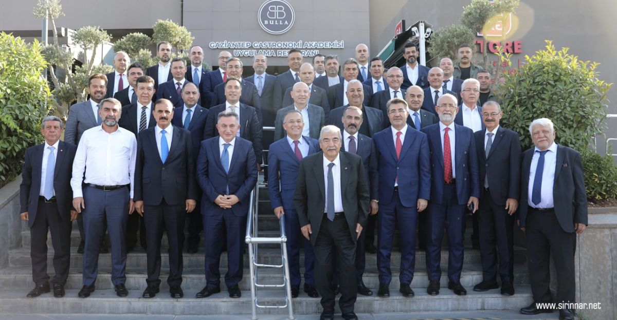Gaziantep'te Finans Zirvesi: Kamu Bankalarından Sanayicilere Destek Sözü
