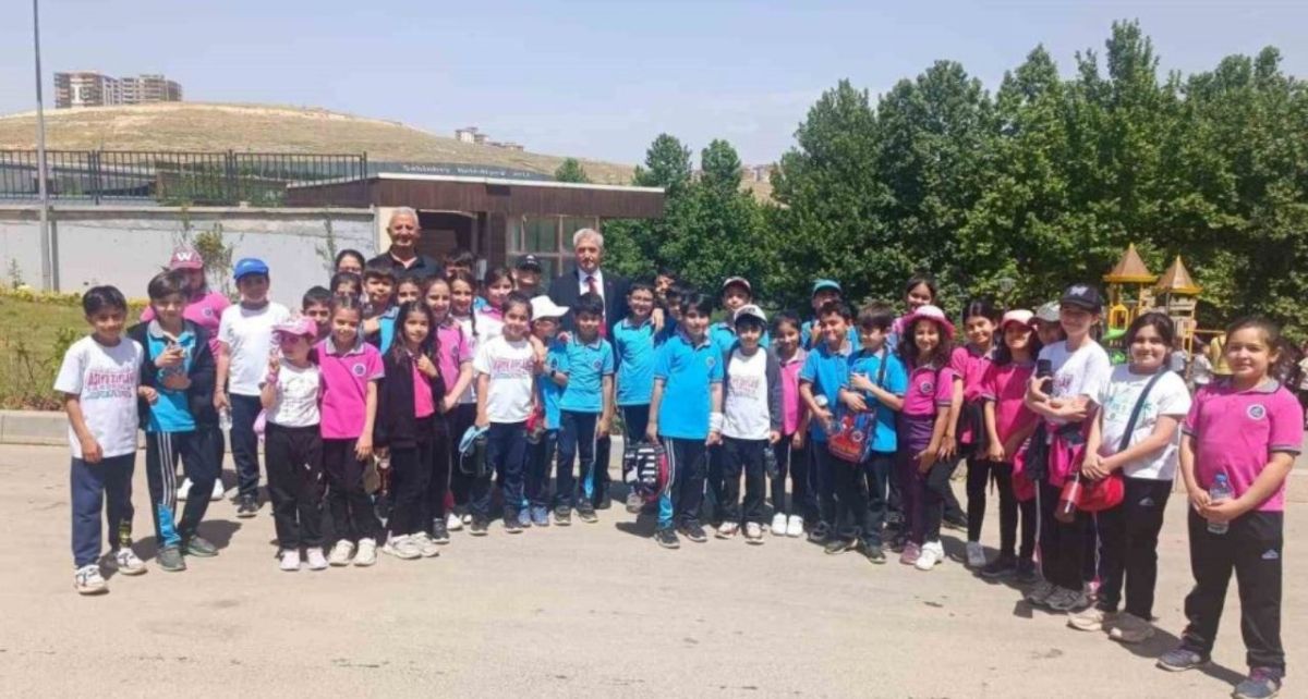 Şahinbey Belediyesi Öğrencileri Spora Teşvik Ediyor
