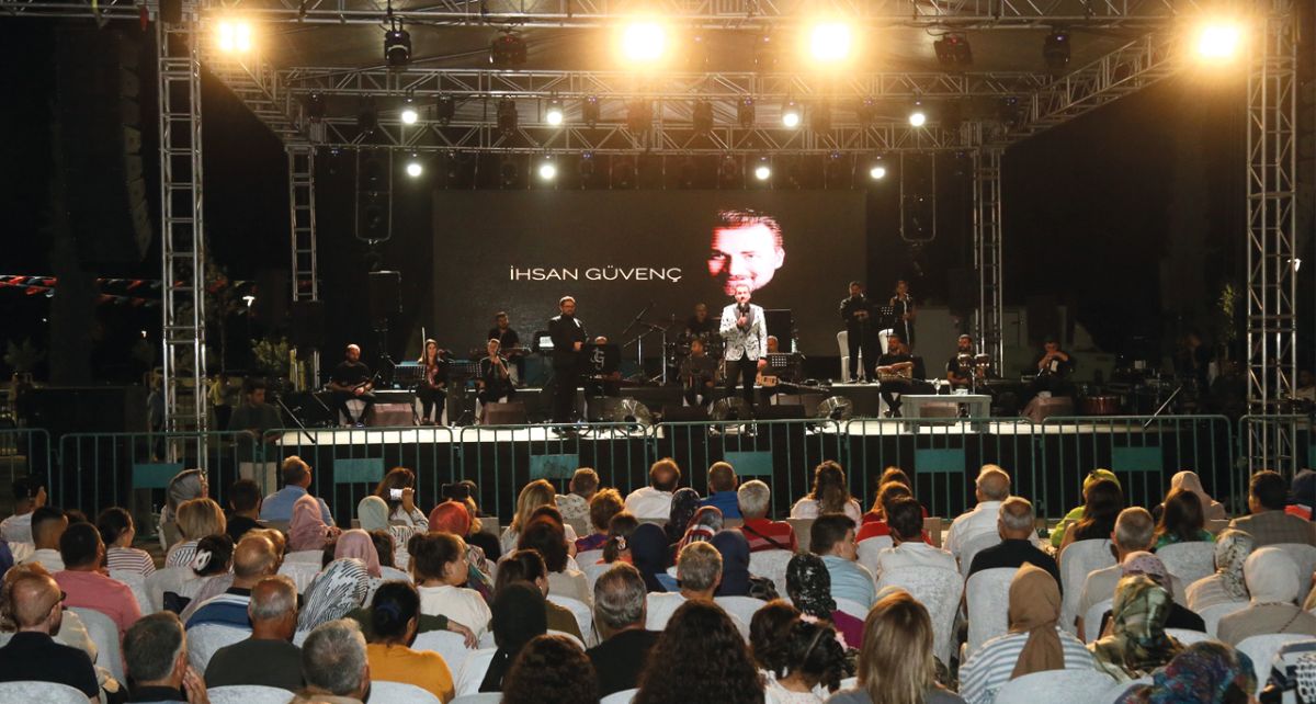 Hemşehri Dernekleri Festivali'nde İhsan Güvenç rüzgarı esti