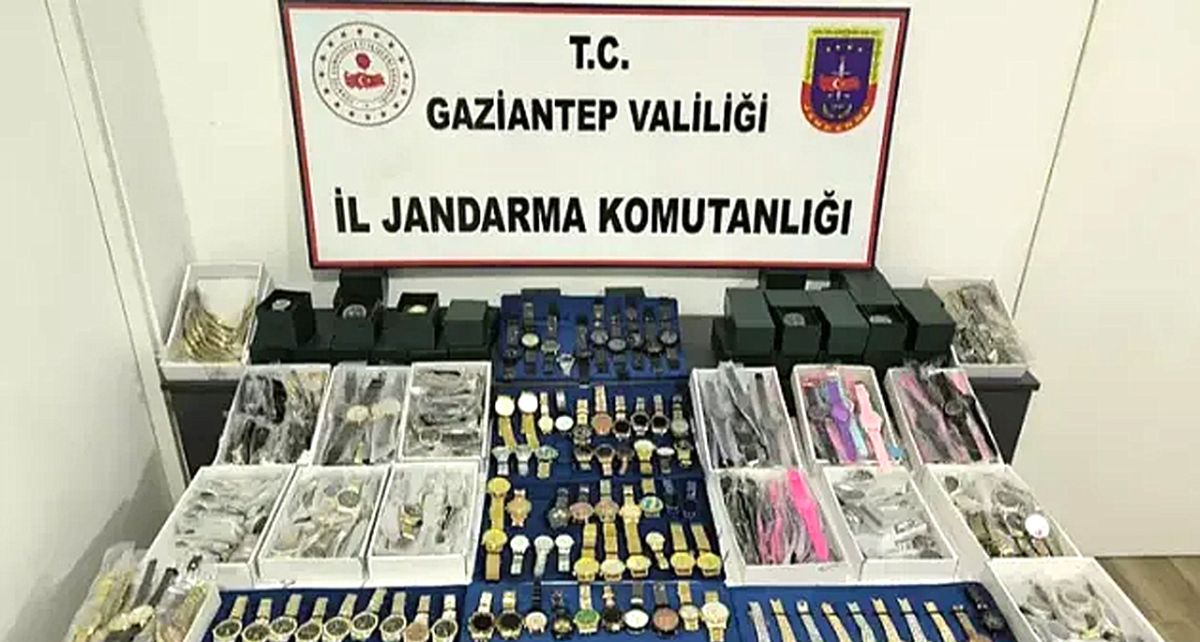 Şehitkamil'de Jandarmadan Kaçak Saat Operasyonu: 3 Milyonluk Vurgun