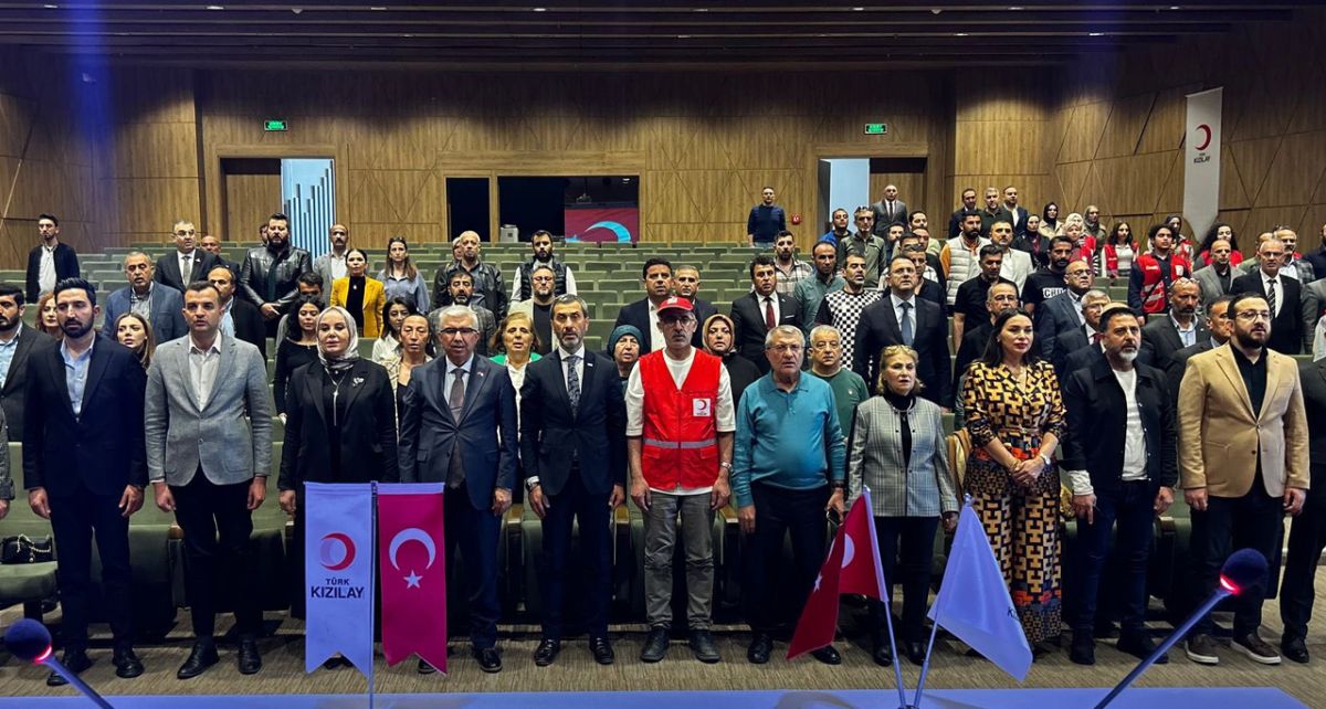 Kızılay Gaziantep Şubesi'nde Mustafa Bozgeyik Yeniden Başkan Seçildi