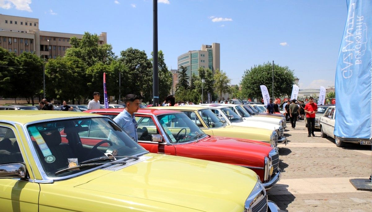 Classic Mercedes Festivali, Gaziantep'te yoğun ilgi gördü