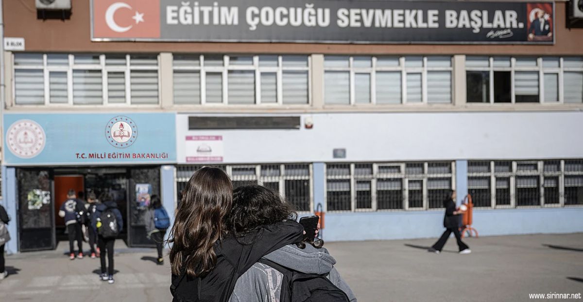 İki Okul Saldırısının Ardından 81 İlde Eğitim Bugün Yeniden Başladı