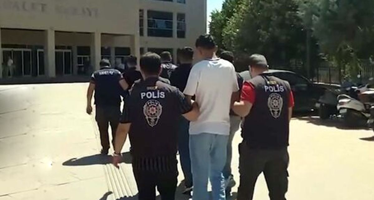 Gaziantep Dahil 16 İlde Büyük Operasyon: 74 Kişi Tutuklandı