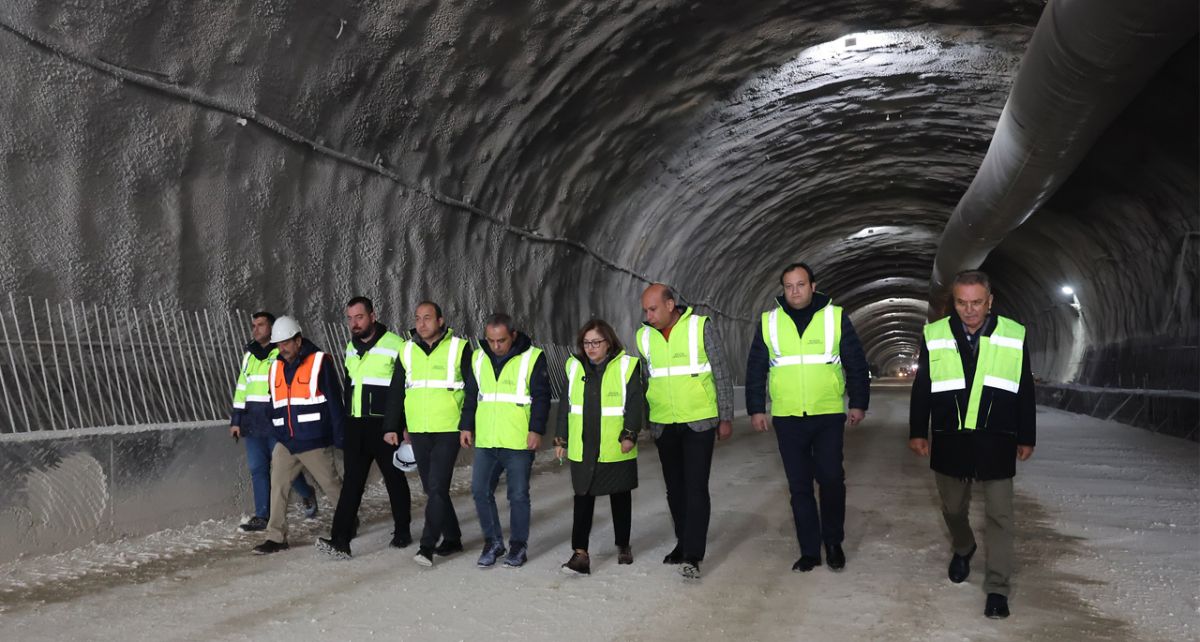 Gaziantep'in Dev Projesi Dülük-OSB Tüneli'nde Çalışmalar Hızla İlerliyor