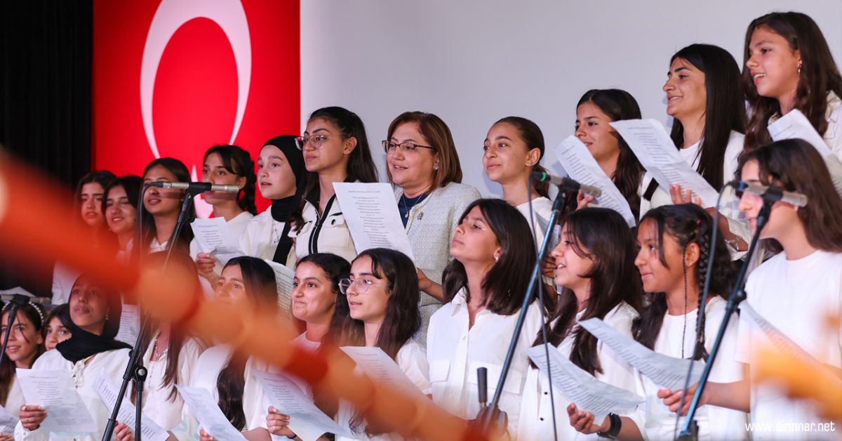 Gaziantep'te Sanat Yarışmalarında Dereceye Giren Öğrenciler Ödüllendirildi