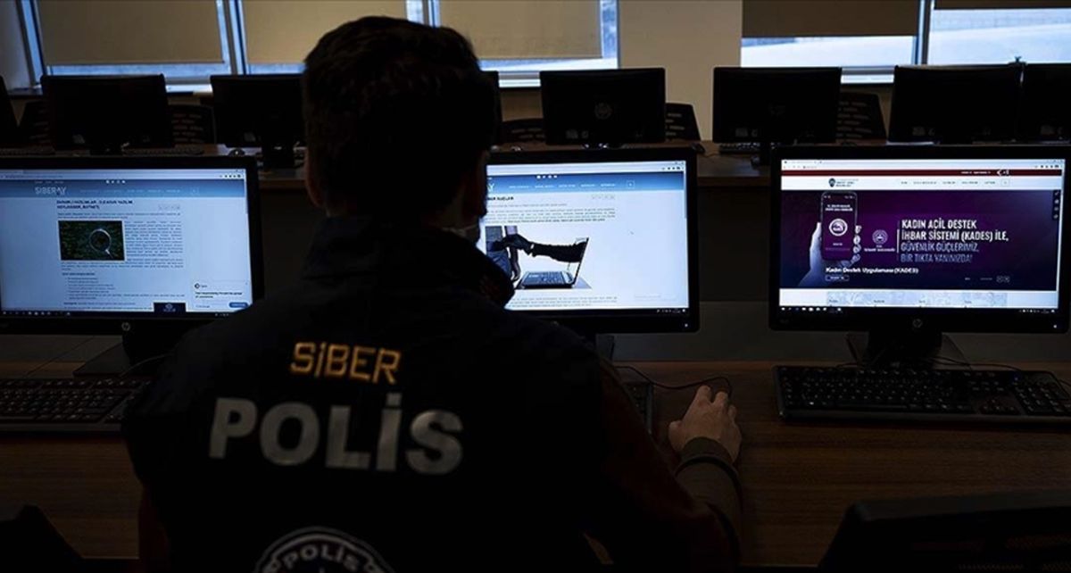 Gaziantep Dahil 17 il'de Siber Operasyon: 179 Gözaltı