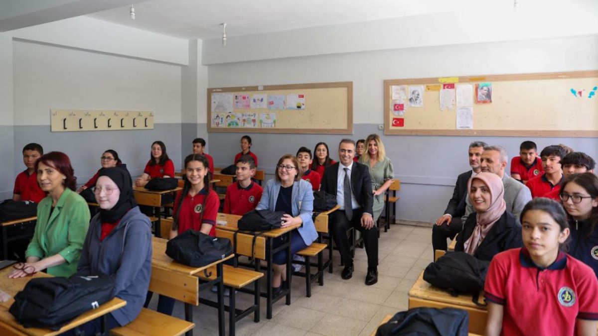 Gaziantep'te 50 bin öğrenciye sınav ...