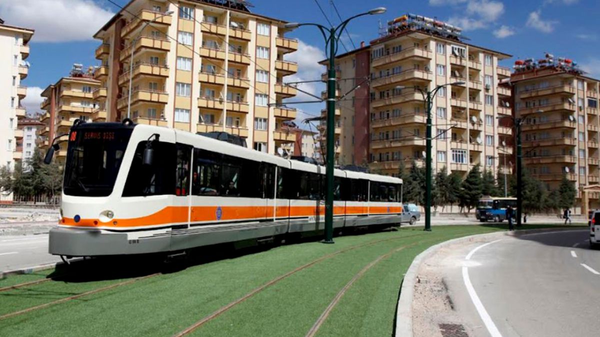 Büyükşehir’e bağlı otobüs ve tramvaylar bayramda ücretsiz
