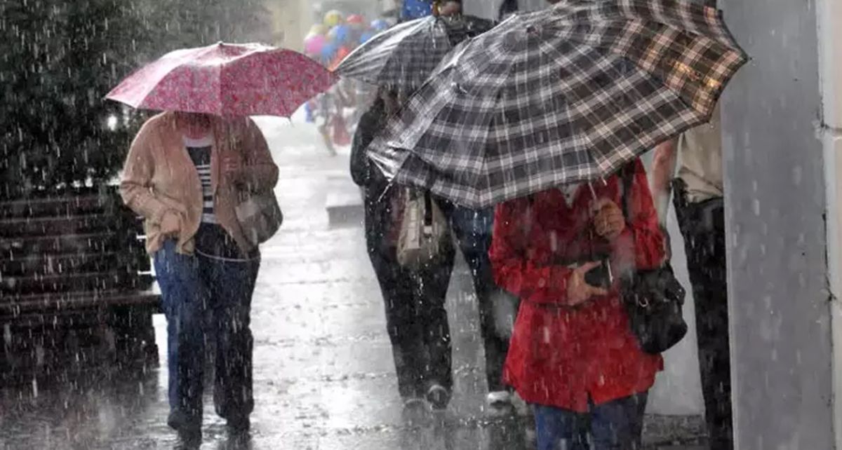 Gaziantep'te Aniden Başlayan Sağanak Yağış ...