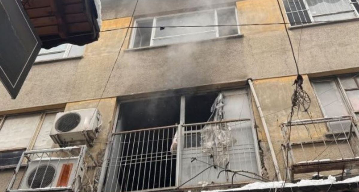 Gaziantep'te Depoda Yangın Çıktı: 6 ...