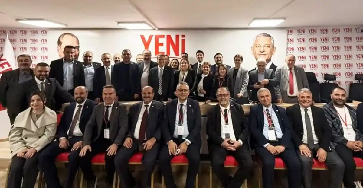 Yeni Parti Gaziantep’te Kongre Maratonu Bitti: İşte Yeni Yönetim ve Delege Kadrosu!