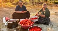 Geleneksel Domates Konservesi Yapımı Tüm Hızıyla Devam Ediyor