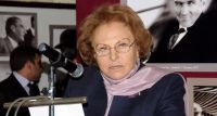 Ömrünü Eğitim ve Kadınlara Adamış Cumhuriyet Çınarı Nüket Ersoy Vefat Etti