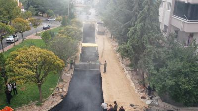 Şehitkamil'den Atatürk mahallesi'nde asfalt yenileme çalışması