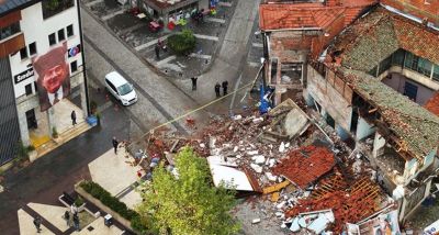 Balıkesir Sındırgı'da 6,1'lik Deprem; Bazı Binalar Yıkıldı