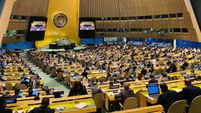 BM Genel Kurulu, Gazze'de insani ateşkes tasarısını 153 oyla kabul etti