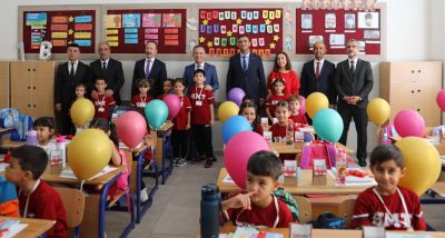 Gaziantep'te ilk ders zili çaldı, yeni eğitim öğretim yılı başladı