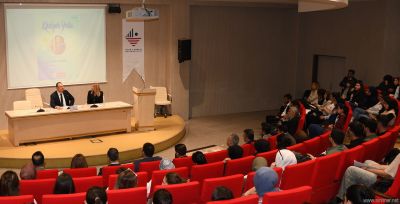 Gülsan Holding Yönetim Kurulu Başkanı Mustafa Topçuoğlu, Kilis’te Üniversitelilerle Buluştu