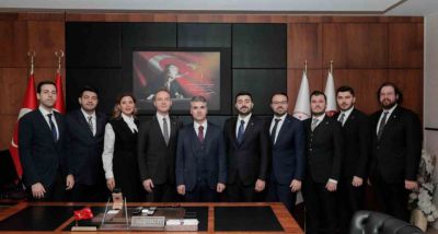 GAGİAD) Yönetim Kurulu Başkanı Yiğitcan Konukoğlu ve 16. Dönem Yönetim Kurulu Üyeleri şehir protokolüne nezaket ziyaretinde bulundu