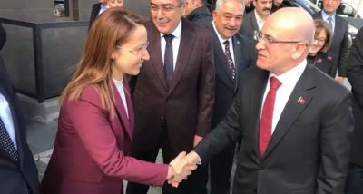 Hazine Bakanı Şimşek, Gaziantep'e geldi