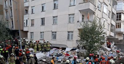 Maltepe’de bina çöktü: Kurtarma Çalışmaları Devam Ediyor