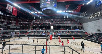 Kamil Ocak Spor Salonu’nda Merinos rüzgârı: 3-1
