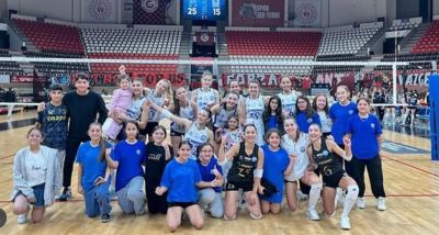 Merinos Voleybol Evinde İkinci Zaferini Aldı; 3-1