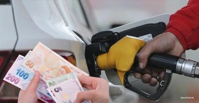 Akaryakıta Çifte Zam: Motorin 90 TL’yi Aştı, Benzin 80 TL’ye Dayandı
