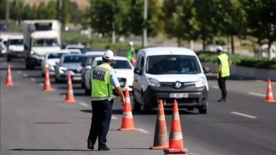 Trafik kurallarına uymayan 8 bin 672 sürücüye ceza yağdı