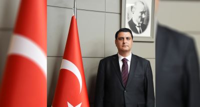 Şehitkamil Belediye Başkanı Yılmaz, 1 Mayıs'ı Kutladı: 'İşçilerimizin Hakkını Ödeyemeyiz'